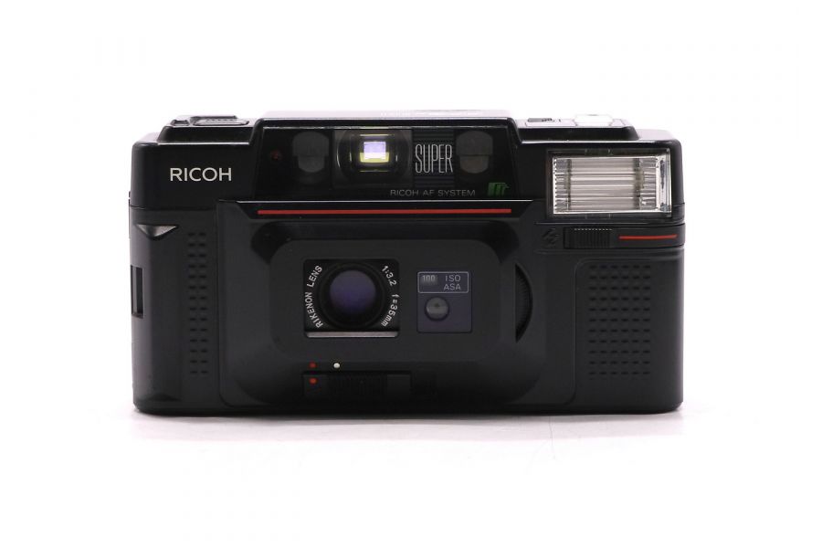 Компактная плёночная камера Ricoh FF-3 AF Super
