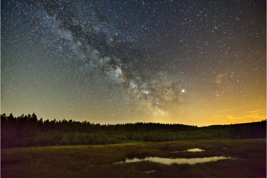Объектив Samyang AF 12mm F2 E