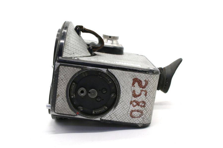 Универсальная кинокамера Pentaflex 16 (Germany)