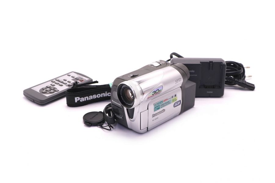 Видеокамера Panasonic NV-GS35 (Japan, 2004)