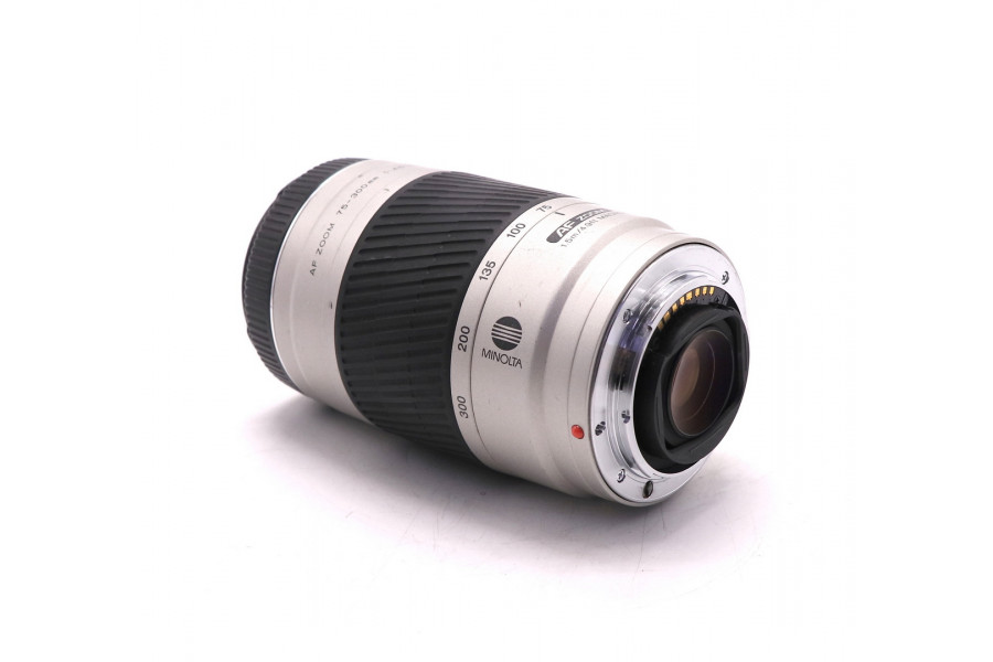 Объектив Minolta AF Zoom 75-300mm f/4.5(32)-5.6 D