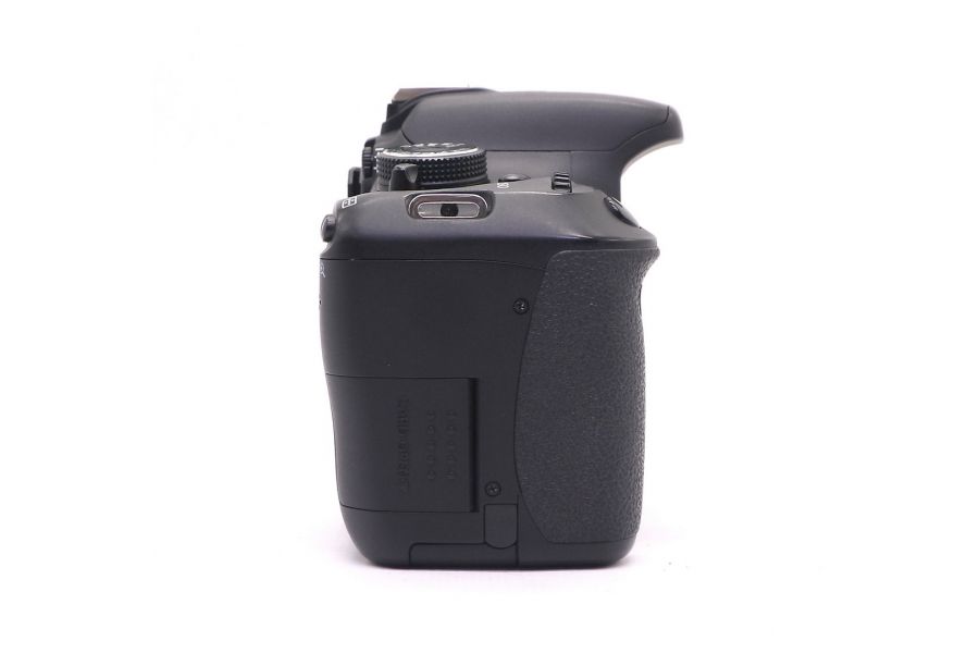 Canon EOS 600D body (пробег 11395 кадров)