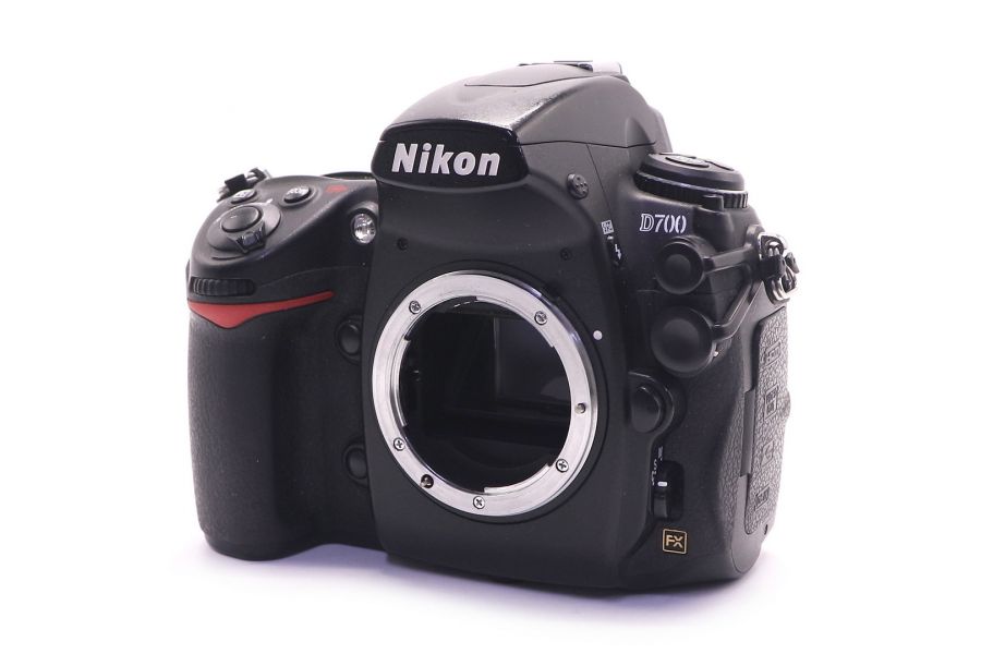 Nikon D700 body в упаковке (пробег 41520 кадров)