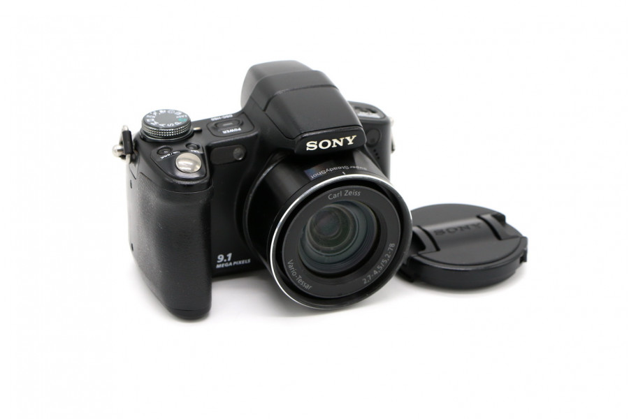Компактная цифровая фотокамера Sony DSC-H50 black