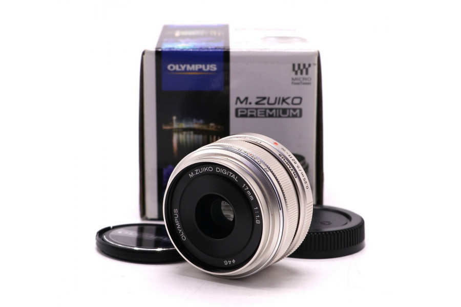 Olympus M.Zuiko Digital 17mm f/1.8 MSC в упаковке