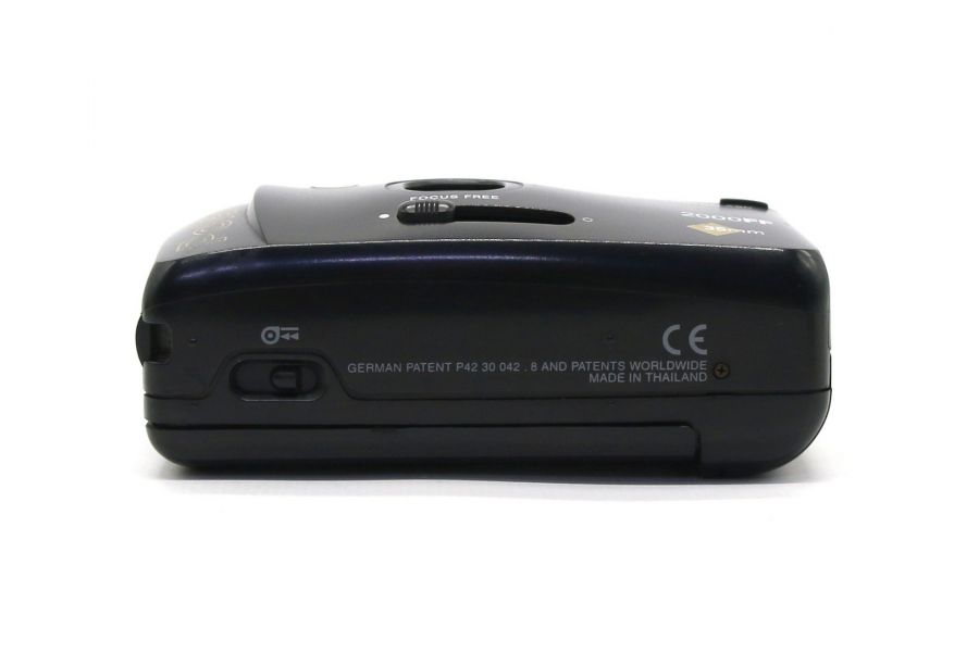 Плёночный классический фотоаппарат Polaroid 2000FF