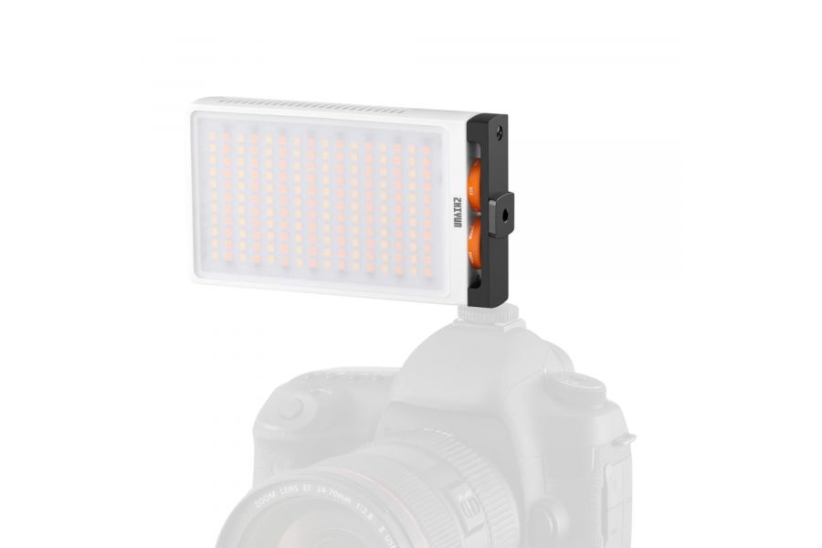 Осветитель Zhiyun Fiveray M40