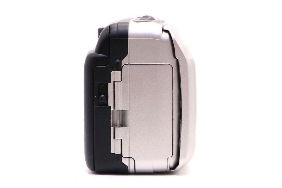 Плёночная фотокамера Olympus Superzoom 70G