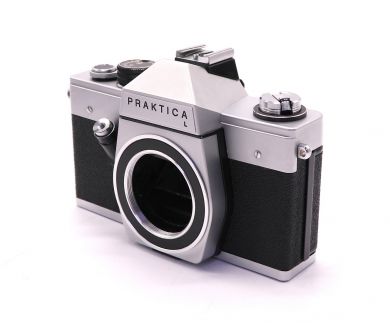 Плёночная камера Praktica L body (Германия)