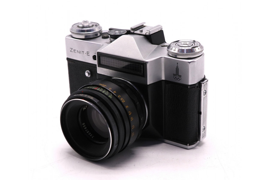 Фотоаппарат Зенит Е + Гелиос-44-2 олимпийский