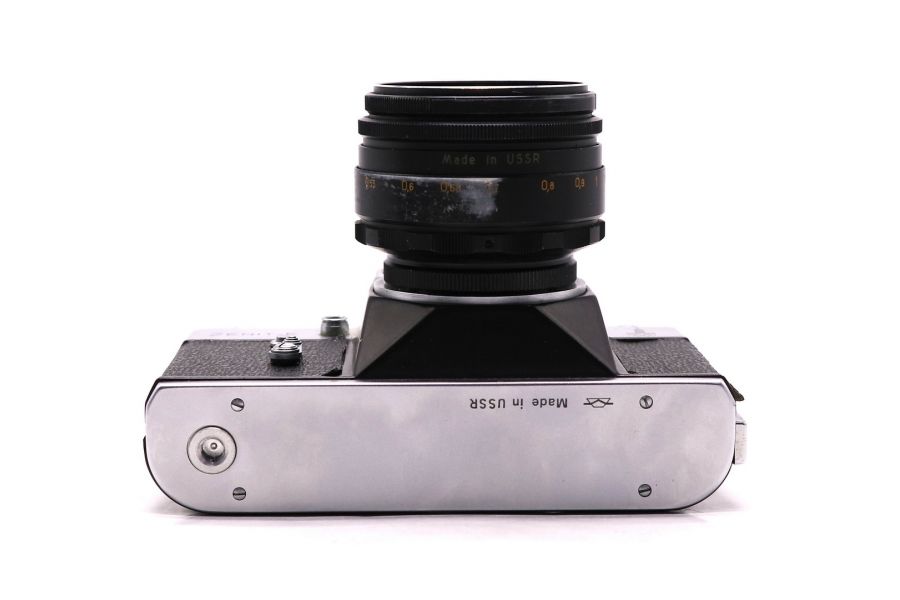 Фотоаппарат Зенит Е + Гелиос-44-2 олимпийский