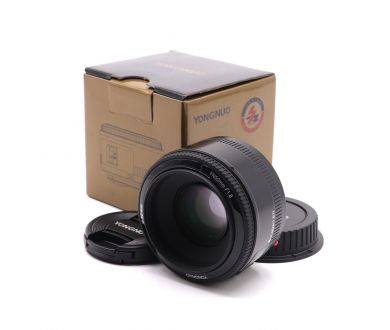 Объектив YongNuo AF 50mm f/1.8 Canon EF в упаковке