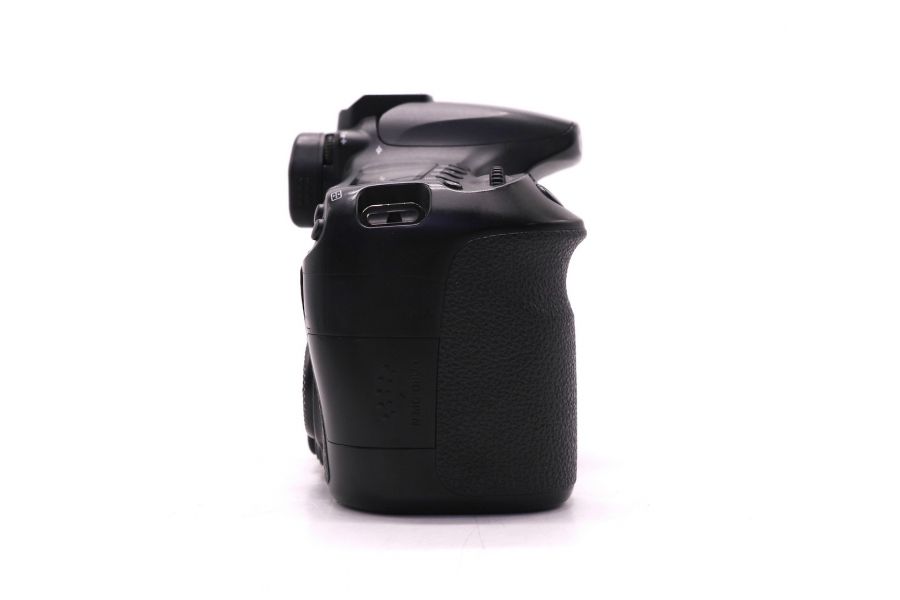 Canon EOS 60D body (пробег 61570 кадров)