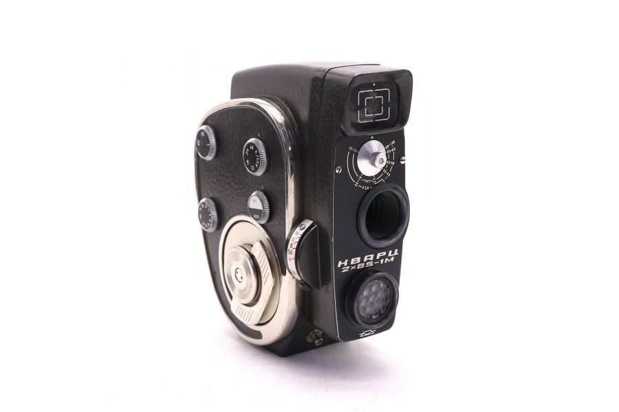 Кинокамера Кварц 2х8S-1M (СССР, КМЗ, 1974)