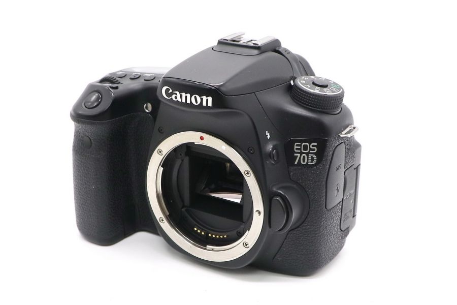 Canon EOS 70D body (пробег 8215 кадров)