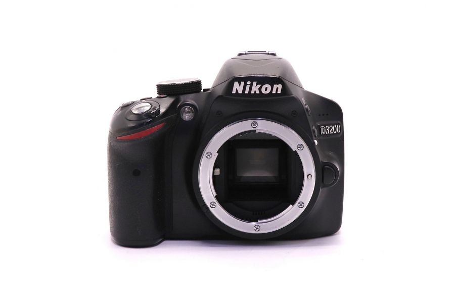 Камера Nikon D3200 body (пробег 16030 кадров)