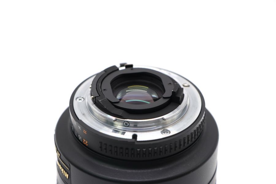 Объектив Nikon 14mm f/2.8D ED AF Nikkor (Япония)