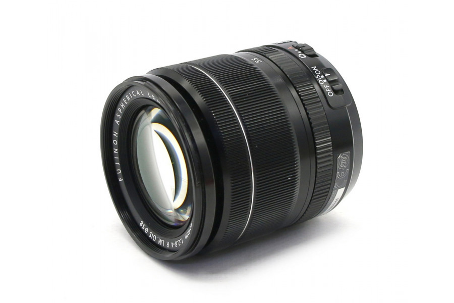 Зум-бъектив Fujifilm XF 18-55mm F2.8-4 R LM OIS