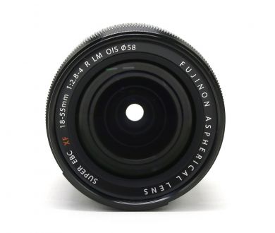Зум-бъектив Fujifilm XF 18-55mm F2.8-4 R LM OIS