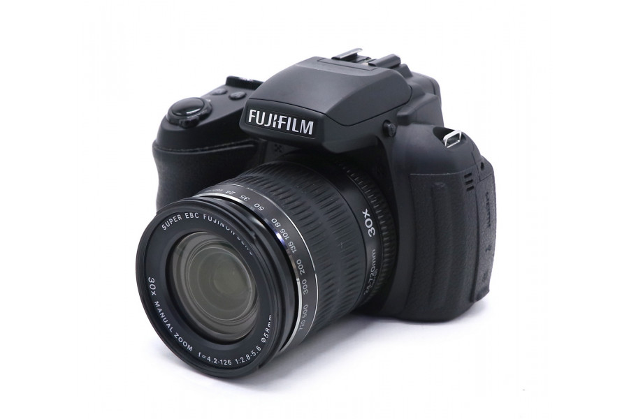 Цифровая фотокамера Fujifilm FinePix HS30EXR