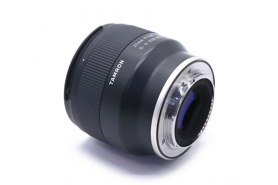 Объектив Tamron 20mm F/2.8 Di III OSD (F050) Sony E в упаковке