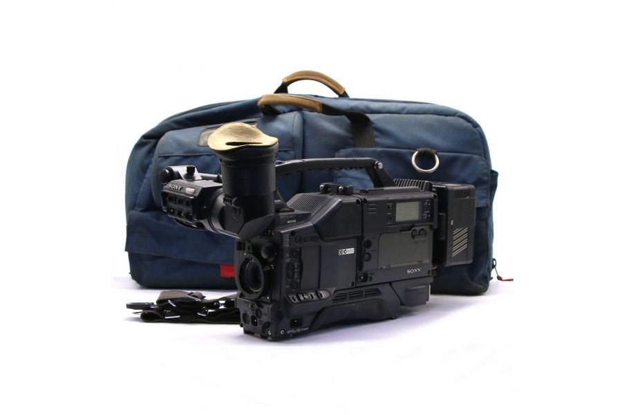 Видеокамера Sony DXC-D35P + Sony DSR-1P