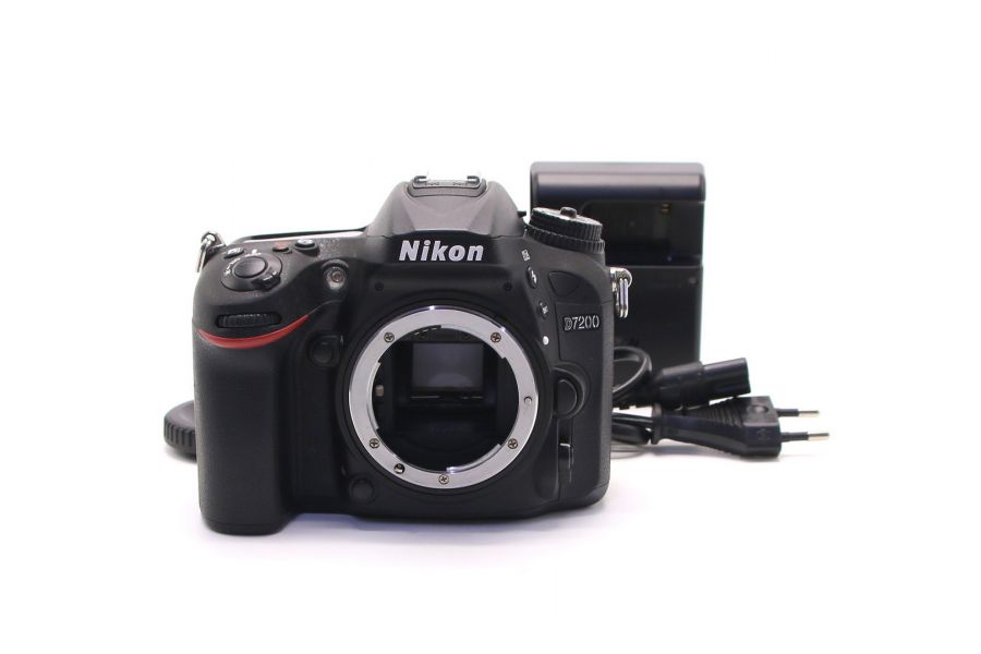 Фотокамера Nikon D7200 body (пробег 2565 кадров)