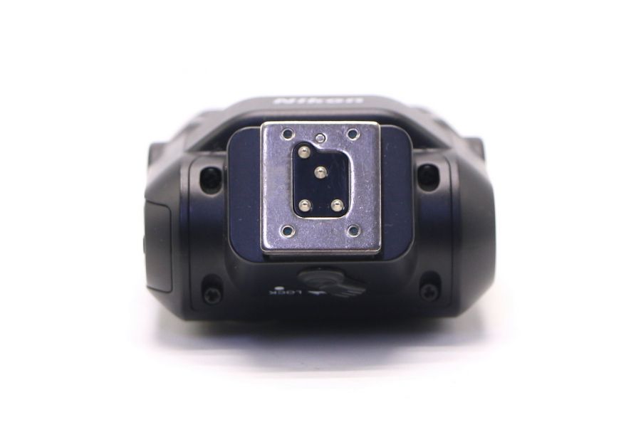 Фотовспышка Nikon Speedlight SB-300