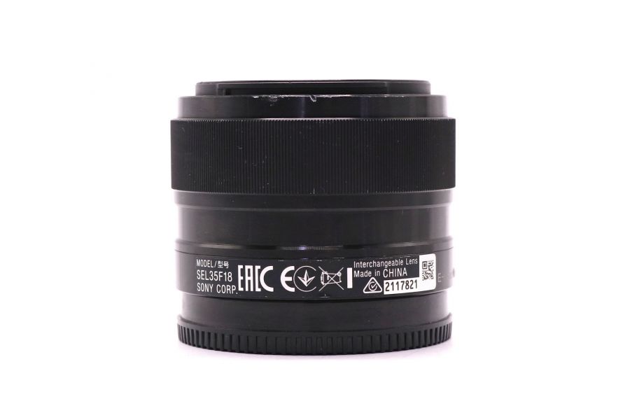 Компактный Sony 35mm f/1.8 OSS (SEL35F18)