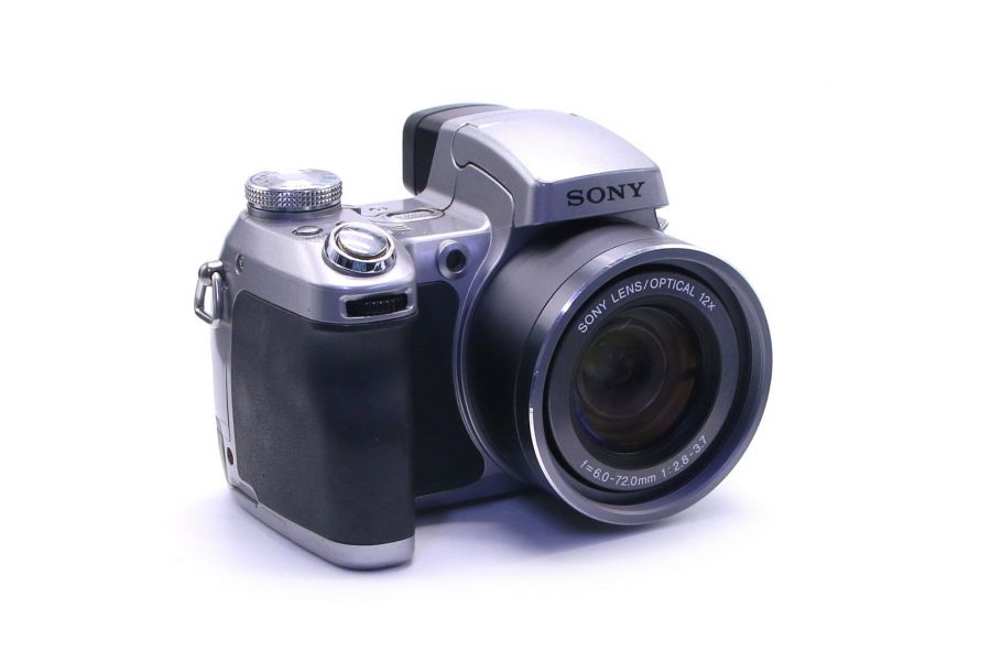 Цифровой фотоаппарат Sony Cyber-shot DSC-H1