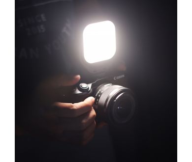 Осветитель Ulanzi VL66 RGB
