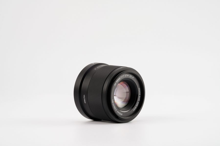 Объектив автофокусный Viltrox 56mm AF F1.7 для Nikon Z