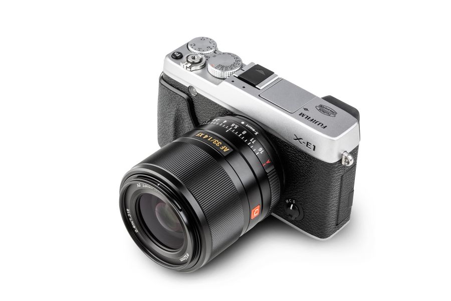 Объектив Viltrox AF 33mm f/1.4 для Fujifilm FX
