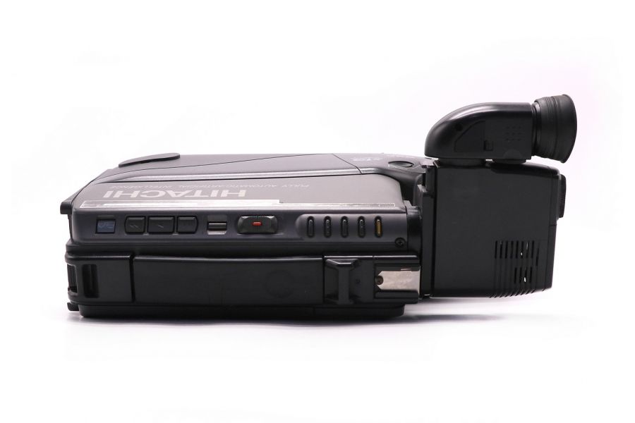Видеокамера формата VHS Hitachi VM-2780E