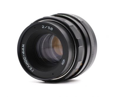 Штатный советский объектив Гелиос-44М 2/58