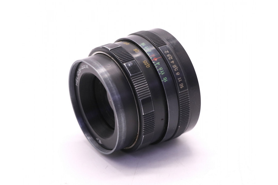 Штатный советский объектив Гелиос-44М 2/58