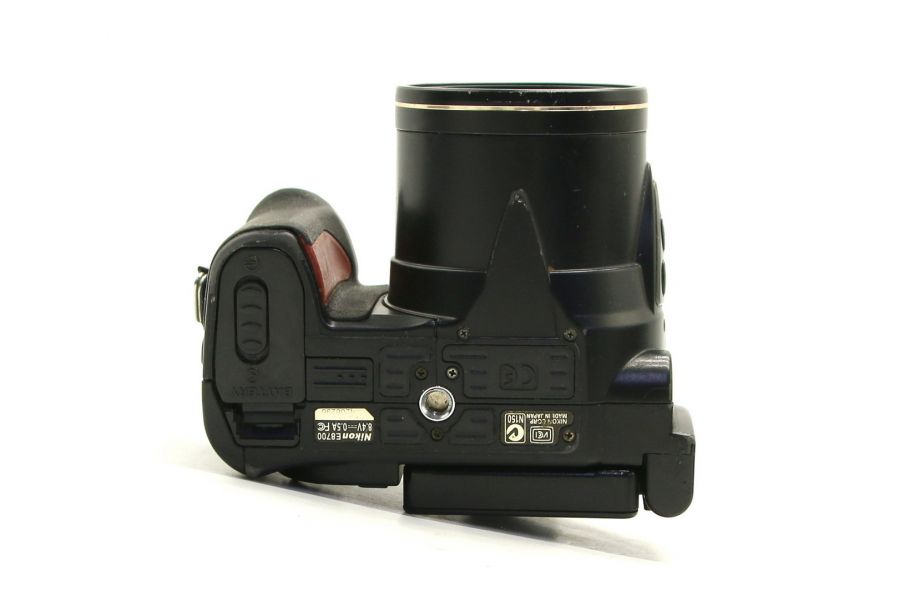 Фотокамера компактная Nikon Coolpix 8700