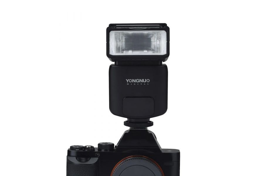 Фотовспышка YongNuo YN320EX для Sony