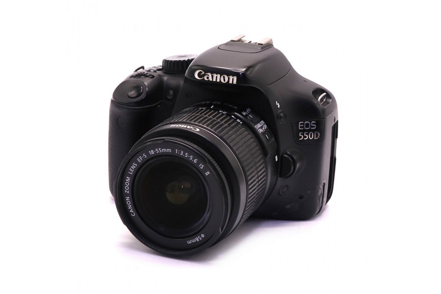 Камера Canon EOS 550D kit (пробег 28000 кадров)