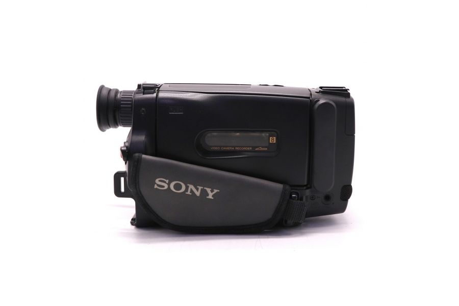 Видеокамера компактная Sony CCD-TR502E Handycam