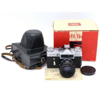 Пленочная камера Зенит Е kit в упаковке (СССР)