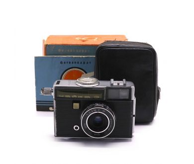 Советский шкальный фотоаппарат Чайка 3 в упаковке