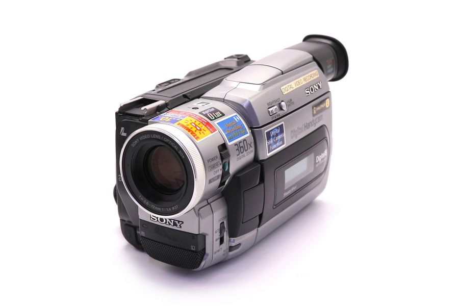 Видеокамера Sony DCR-TRV510 формата Digital8