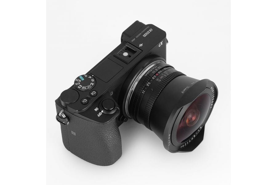 Объектив TTartisan 7.5mm f/2 для Sony E APS-C