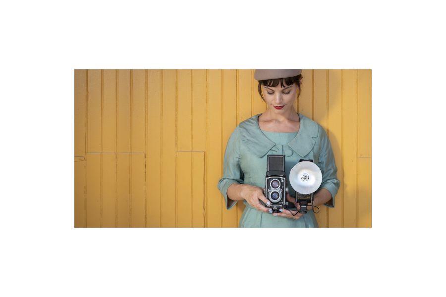 Вспышка накамерная Godox LUX Senior в ретро-стиле