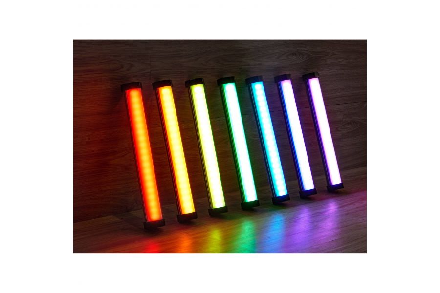 Компактный RGB-осветитель для съемки Godox TL30