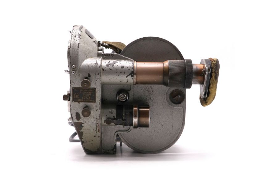 Советская кинокамера Конвас-Автомат body (№00053)