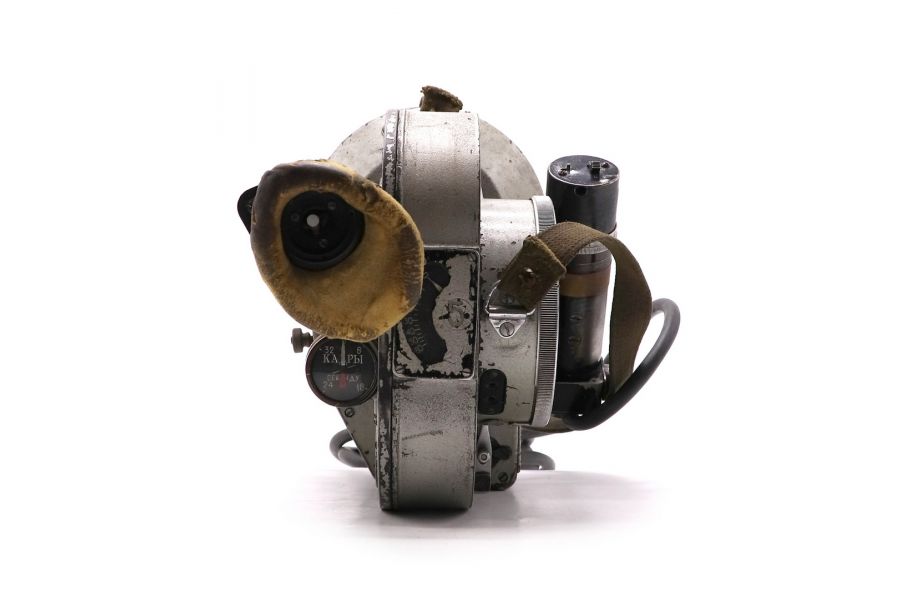 Советская кинокамера Конвас-Автомат body (№00053)