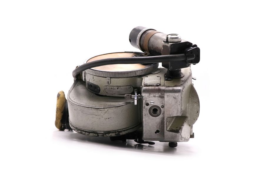 Советская кинокамера Конвас-Автомат body (№00053)