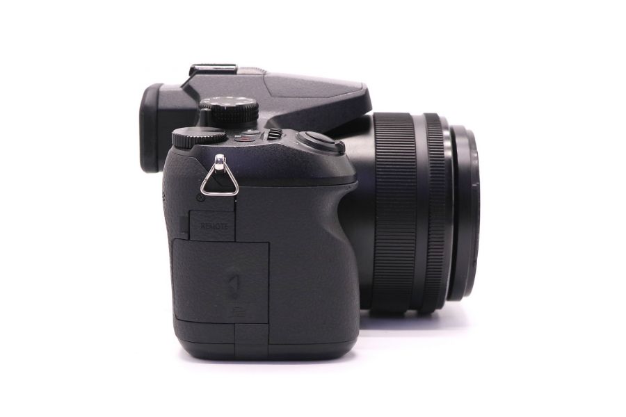 Panasonic Lumix DMC-FZ2500 (пробег 27135 кадров)